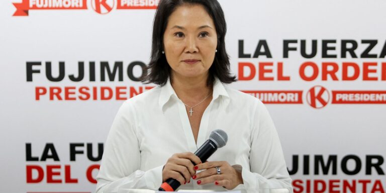 Fujimori se aproxima da presidência do Peru e Sánchez convoca protesto fujimori-se-aproxima-da-presidencia-do-peru-e-sanchez-convoca-protesto